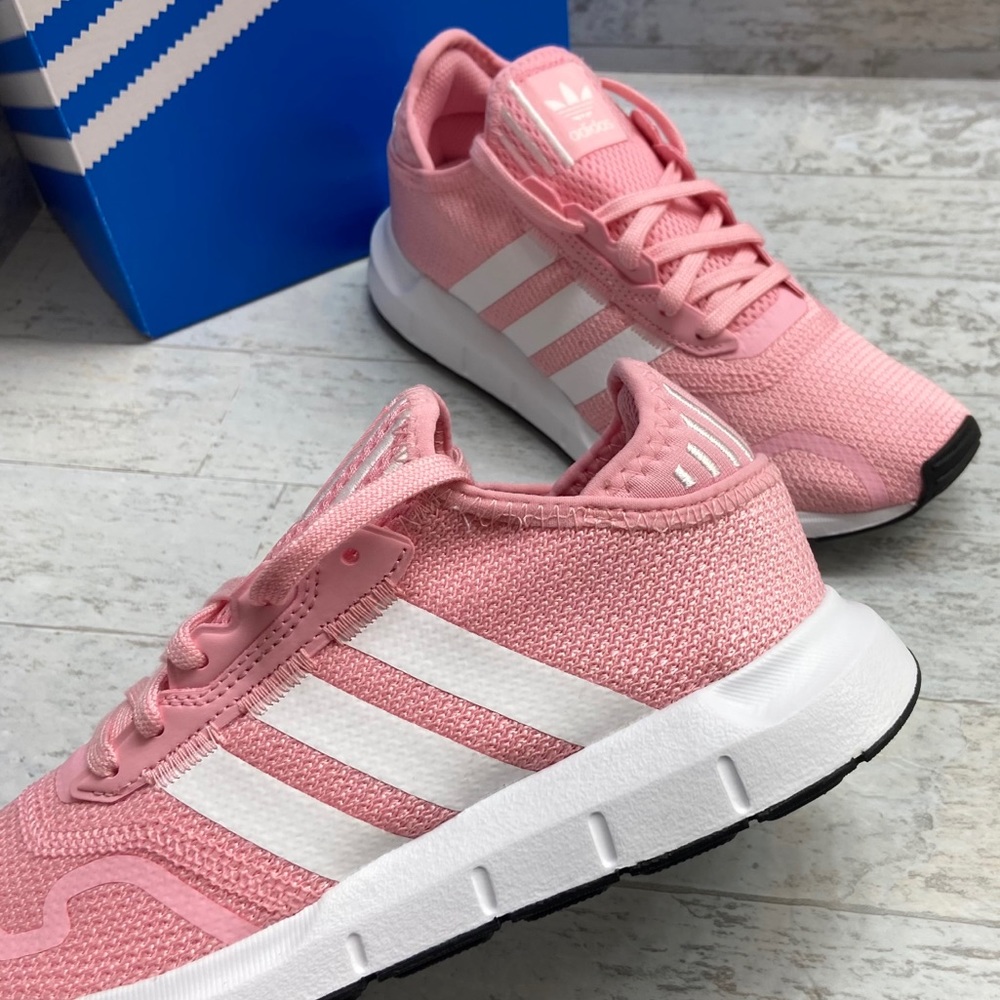 Adidas Swift Run running shoes - Picture 11 of 11